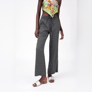 Zara Flowy Printed Pants